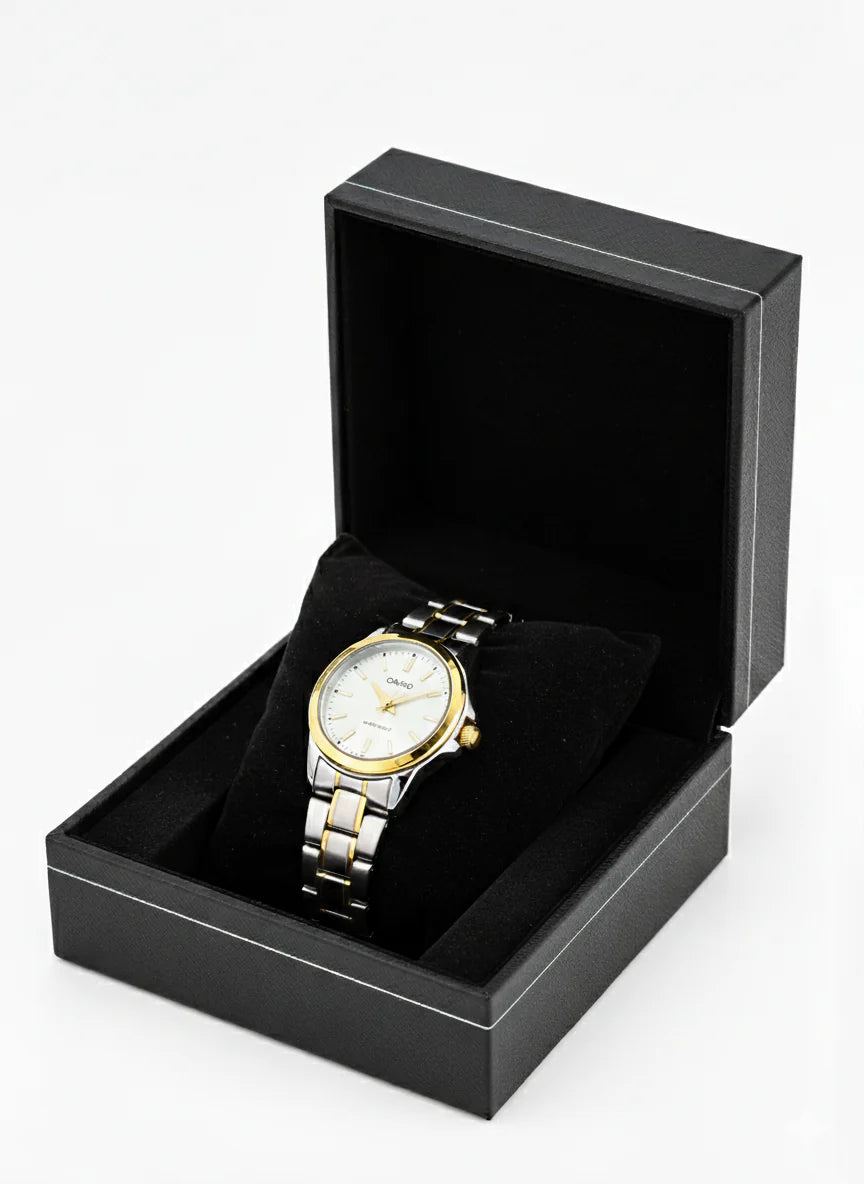 Montre Casio Femme Élégante Bicolore Blanche LTP Ouvrir l’image en plein écran Montre Casio Femme Élégante Bicolore Blanche LTP Montre Casio Femme Élégante Bicolore Blanche LTP